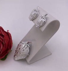 Vintage Sarah Coventry Strawberry Ice Brooch & Clip Earrings NOS 1968