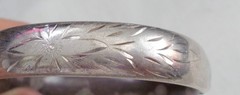 STERLING BRACELET W/ ETCHED DESIGN ON TOP SAFETY BAR
