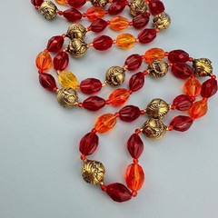 Vintage Lucite Bead Gypsy Necklace Faceted Red Orange Gold Tone Floral 46″ Boho