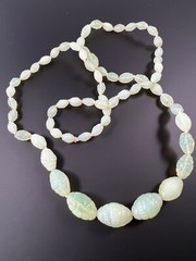 Vintage Art Deco Vaseline Uranium Glass Opaline Glass Bead Necklace 31″