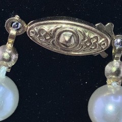 Vintage Faux Pearl Hand Knotted 18″ Necklace and Bracelet Set Safety Clasp SS003