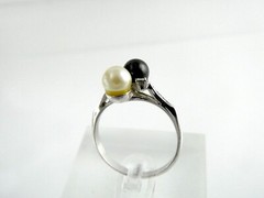 18k Heavy Gold Electroplate Double Faux Pearl White Rhinestones Ring Size 8.75