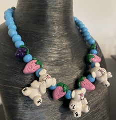 Flying Colors – Necklace – Rare – Ceramic 21” White Teddy Bears