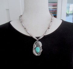VINTAGE NAVAJO STERLING PENDANT & BENCH BEAD NECKLACE, 2 1/8 IN, 19″ NECKLACE RT