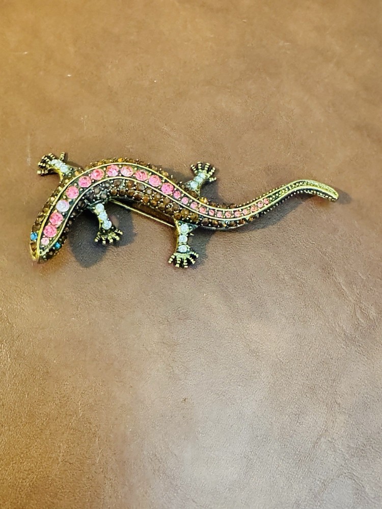 Vintage Rhinestone Brooch Pin Large Lizard Salamander Pink/ Gold Tone Estate