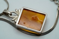 Vintage Sterling Silver Amber Pendant 45mm x 24mm Necklace 24″ x 3mm JB49