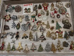 60 Vintage Christmas Tree Santa Angel Signed & Unsigned Pin Lot Brooches