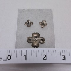 Vintage Nye Sterling Silver Dogwood Flower brooch and earrings set B74