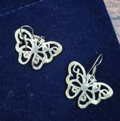 VTG Silver Tone Butterfly Earrings Dainty Insect Nature Jewelry Cute Gift Boho