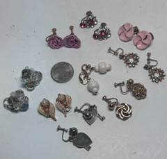 Vtg Clip Screw on Earring Crystal Rhinestone Flower Lot E836