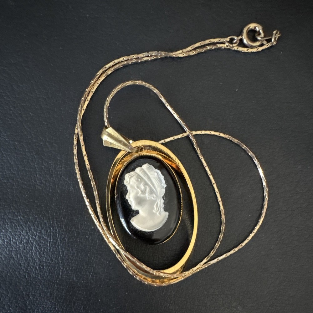 Antique Before 1920s Glass Grecian Lady Cameo Pendant Necklace