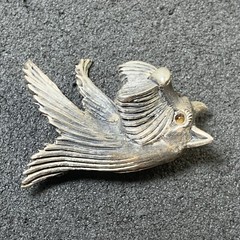 Lind Gal Scottie Dog Scottish Terrier Head Brooch, Sterling Silver!, Amber Eyes!