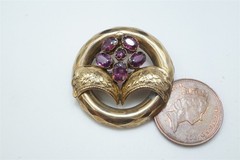 ANTIQUE VICTORIAN ENGLISH 9K GOLD ALMANDINE GARNET PANSY BROOCH c1870