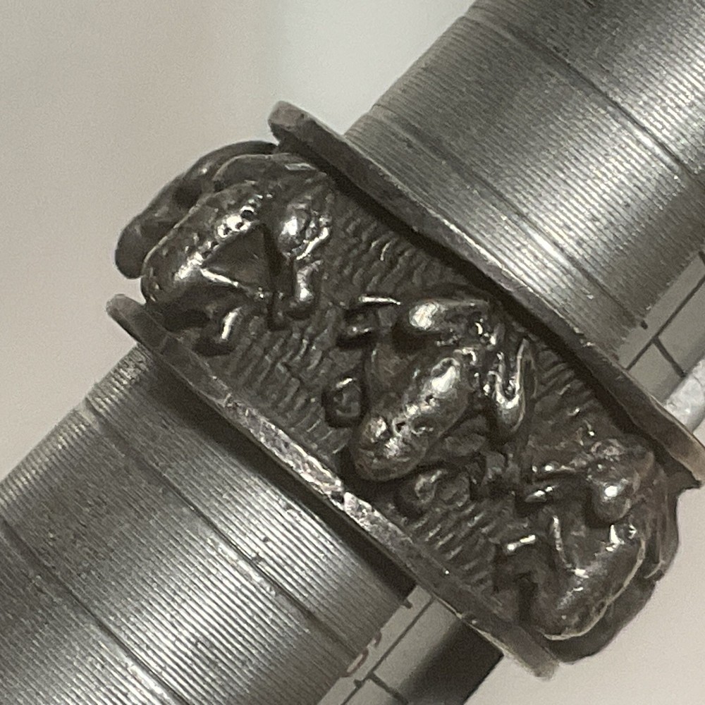 Vintage frogs Sterling Silver Ring Size 5.50 Oxidized Band