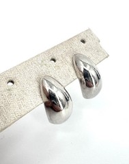 Vintage modernist Sterling Silver Teardrop post Earrings