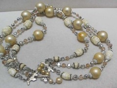 Vtg VENDOME Creamy Beige Sugar Glass Bead Aurora Borealis Crystal 3-Strand Neckl