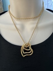 Avon Triple Heart Pendant Gold Tone 30″ Chain Necklace Graduated Open Hearts
