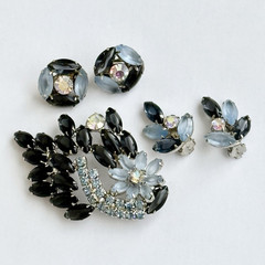 D&E Vintage Flower Corsage Ice Blue & Onyx Navette Brooch Pin & Clip-on Earrings