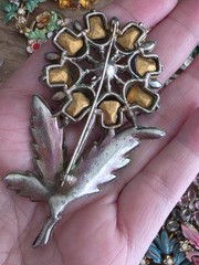Pot Metal 1930s Floral Brooch Unsigned Enameled