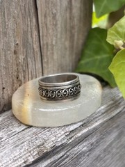 GEO ART 925 Sterling Silver SPINNER Ring Wide Band Ring Size 6.5 VTG ROTATING