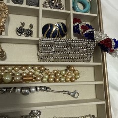 Vintage Jewelry Lot