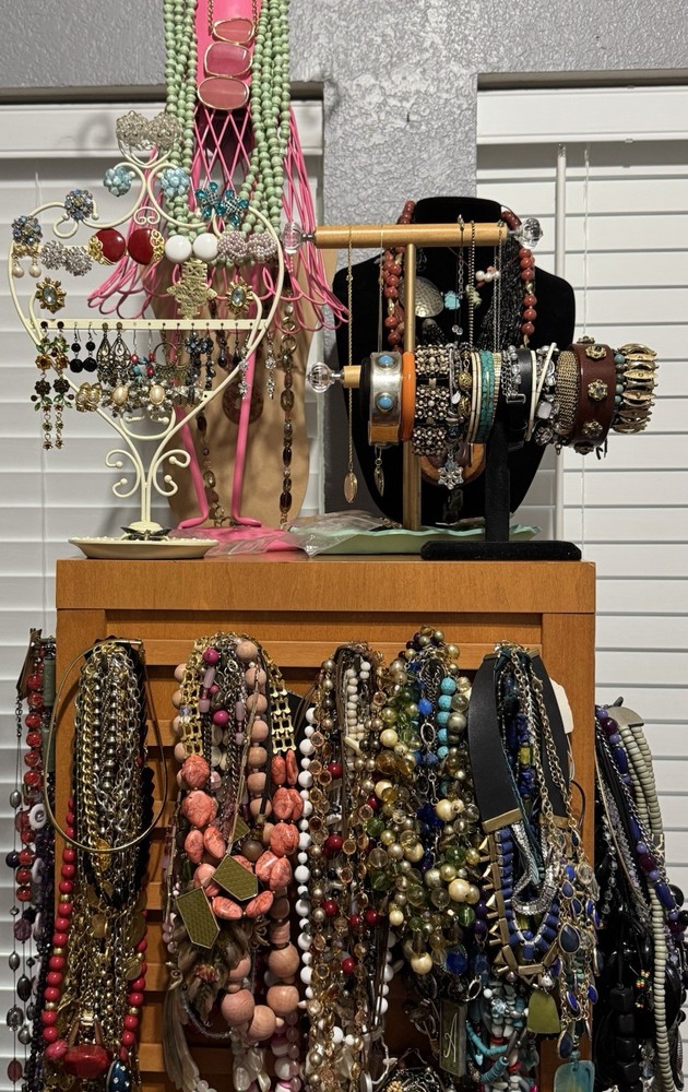 1/2 Pound Vintage To Modern Fashion Mystery JEWELRY Lot All Wearable