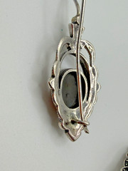 SILVER TONE BLACK STONE DANGLE DROP EARRINGS WOMENS HOOK FILIGREE STATEMENT
