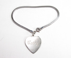 Vintage USA Made Sterling Silver Engraved CATHY Name Heart Tag Bracelet 6-3/4″