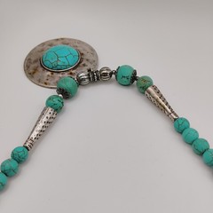 Vintage Southwestern Style Silver Tone Resin Stones Bead Necklace Bracelet Set