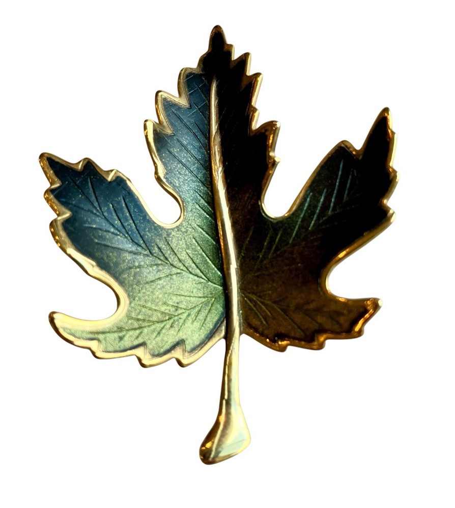 Vtg Maple Leaf Brooch Pin Green Gold Tone Autumnal Classic Fall Dark Academia