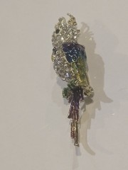Rhinestone Cockatoo Parrot Bird Brooch Pin Crystal Rainbow Enamel Tropical Bird
