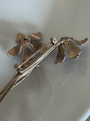 Vintage Flower Stem Brooch Periwinkle Vinca Blue Purple Dimensional 3.25”