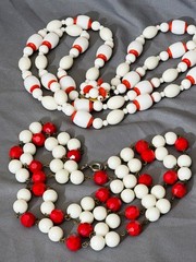 Vintage Glass Bead Lot of 2 Spring Ring Closure Red White Round 18