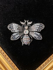 Vintage Luxury Crystal Shining Brooch Pin For Women Men Retro Antique Badge