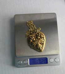 Vintage Repousse Heart Locket Large Pendant on 20″ Chain Gold Plated