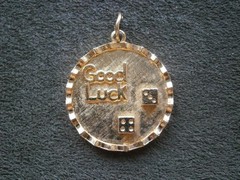 Large Good Luck Dice Vintage Chunky Goldtone Bracelet Charm Pendant 9.4g