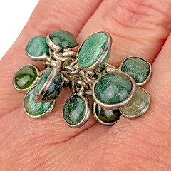 Vintage 95%S Sterling+ Silver Green Stone Rare Dangle Cluster Ring Artisan 1980s