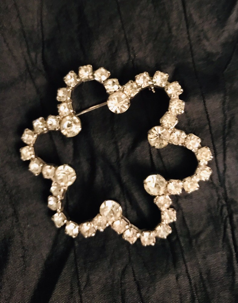 Vintage Large Sparkly Clear Rhinestone Flower Brooch Pin 2.25” Diameter