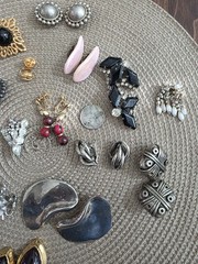 Lot of 19 Pair of Beautiful Vintage & Silver-toned CLIP-ON Earrings
