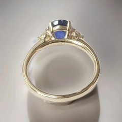 Vintage 14K Yellow Gold Engagement ring 1.73ct.Natural Blue Sapphire Oval GIA