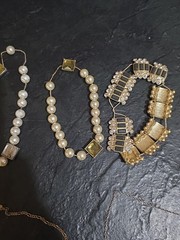 Vintage Avon And Lia Sophia And Other Jewelry Lot 17 Pieces Some Broken See Pics