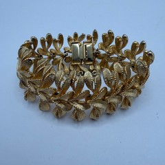 Vintage Signed Francois for Corocraft Gold Tone Leaf Link Bracelet Wide MCM