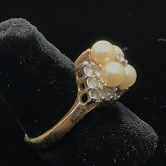 Vintage 18K HGE Gold Plated Delicate Faux Pearl & Crystals Ring varied sizes
