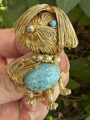 Vintage Gold tone wired faux turquoise pearl Dog Brooch Pin Jewelry