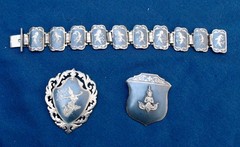 3 pc Set~SIAM STERLING Bracelet~Clip and Pin~Silver and Black with Figures