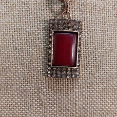 Vintage Plastic Red Stone Necklace 16.5″ With 2.5″ Extender Gold Tone