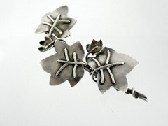 Designer OV Sterling Silver Ivy Vine Leaves Brooch Pin 925 16.5g 3.25 Inches