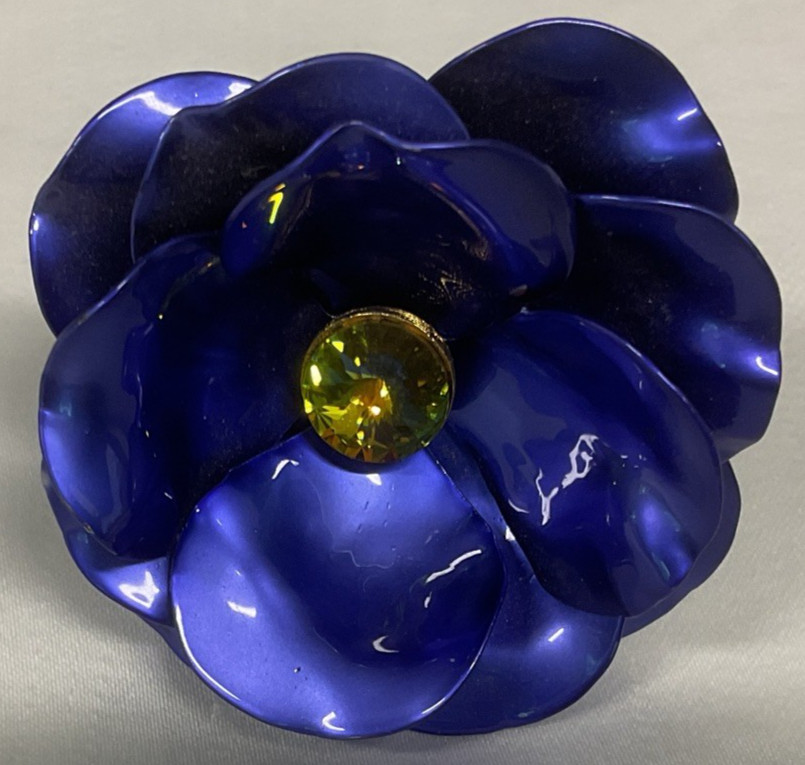 Used Vintage 60’s Purple Flower with Topaz like center stone Brooch 2 1/4″