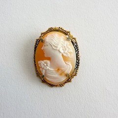 Vintage Sterling Silver Cameo Brooch Filigree Gilt Gold Wash Carved Shell Pin