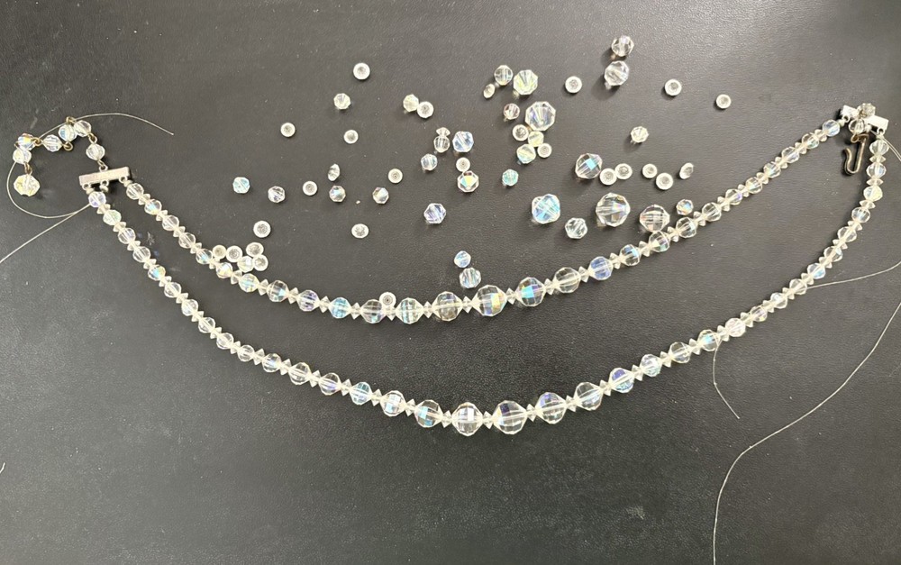 VTG 3 Strand Crystal Bead Necklace 1950s Iridescent Middle Strand Needs Repair